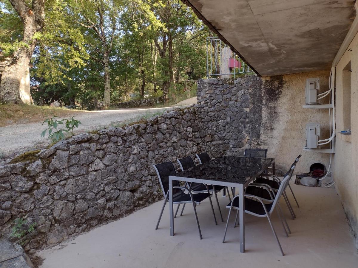 Gite Nature Et Calme Du Travers Valaurie Exterior foto